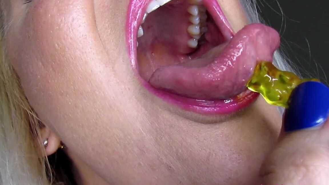 Misswhitneymorgan Wont You Be Whitney Morgans Yummy Gummy