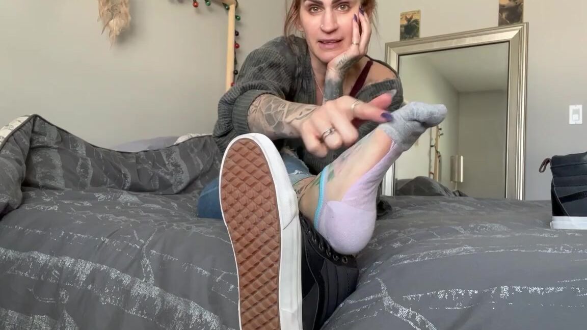 Thefantasychest Onlyfans I Decided To Take A Sec To Show You One Of My Absolute Favourite Pairs Of Socks Will I Take Themp