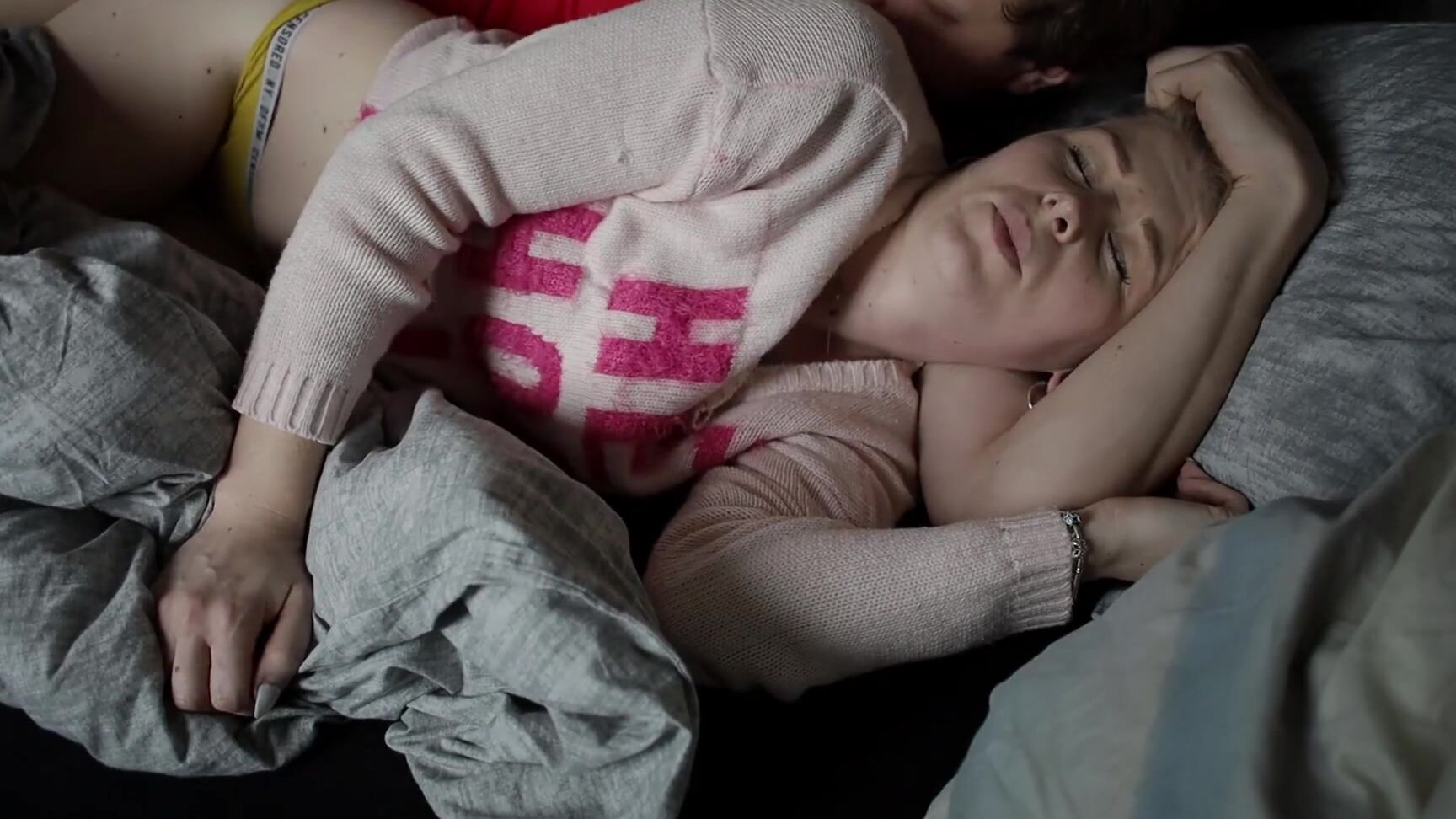 Miaart waking up blonde and trying to make babies with a screaming orgasm Pornhub