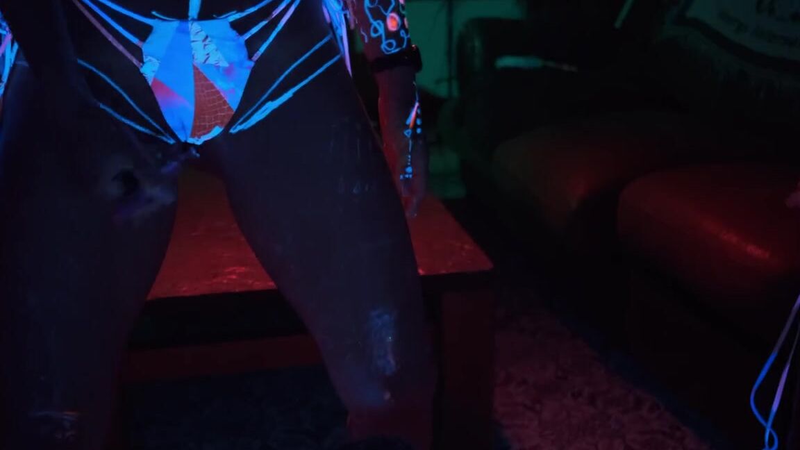 Gina Carla Nicknamed Ginacarla Onlyfans Neon Boobs Enjoy This Weeks Premium Exclusive Asmr