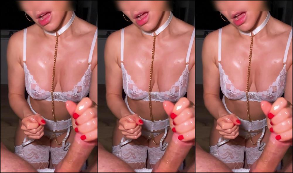 Lady In First 2023 12 03 At 06 04 Id 587696698524971010 Hash2 902Dd7A33D7156B927Ffdeb0E5F9Def8