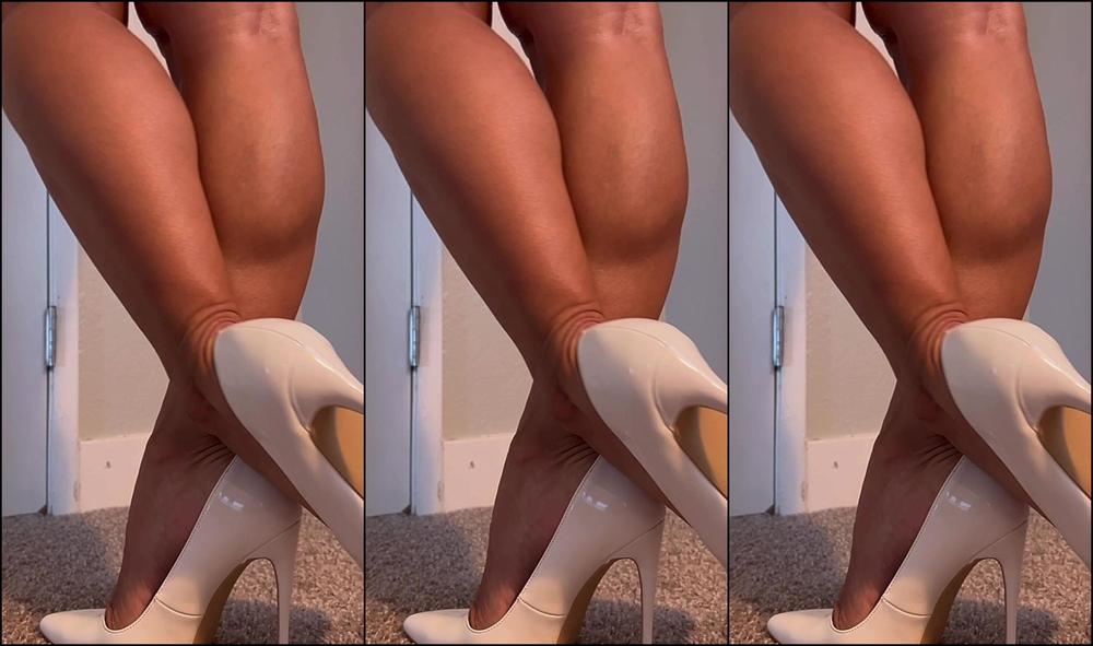 Marisexoticwishes 3103966306 11 28 2023 Legs And Feet Fetish Shoot With Unique Soles