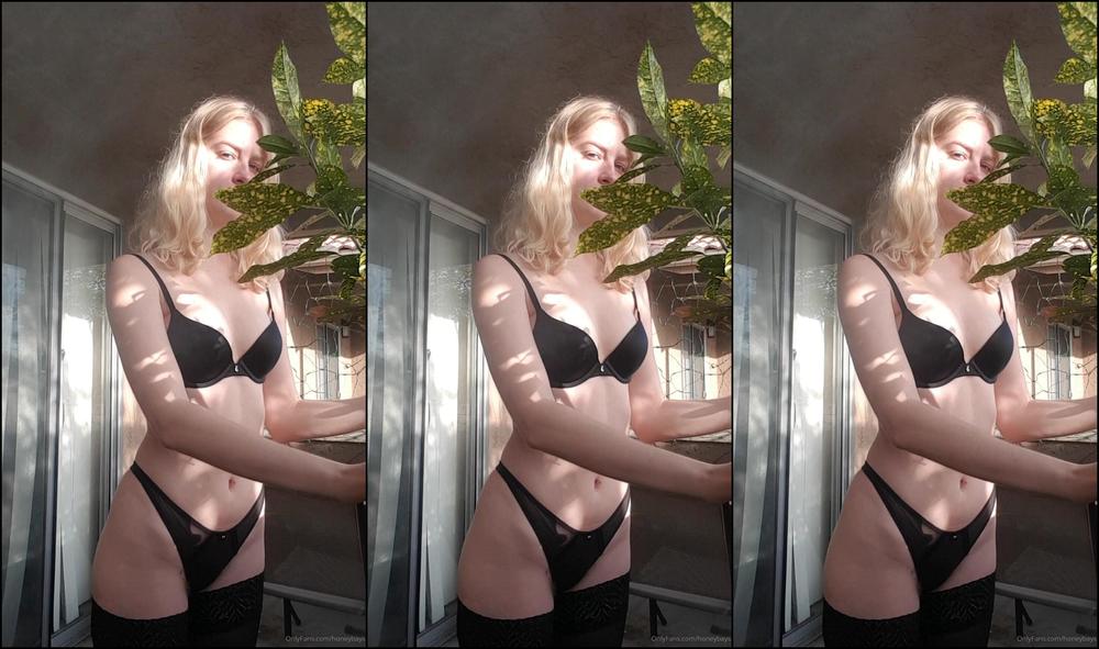 Fiannafatale 99327812 12 06 2019 Smoking In Lingerie