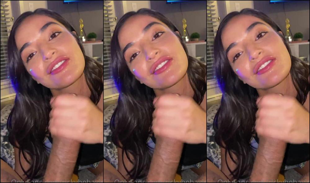 Rickybehavior When Emilywillisxxx Wants Dick I Give It To Her