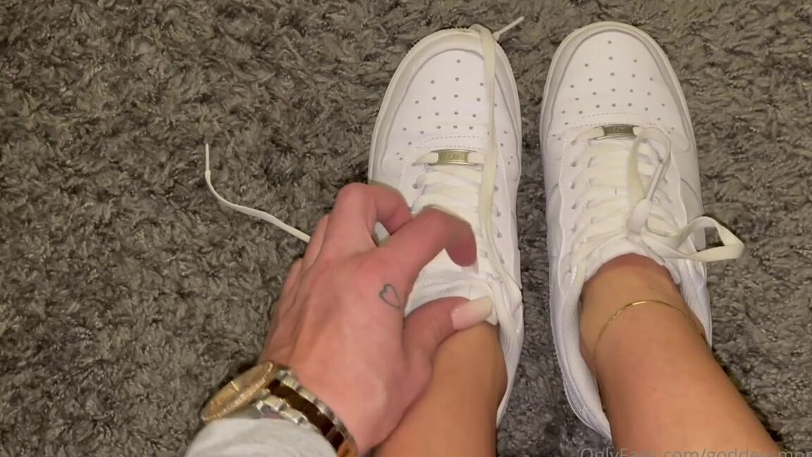 Goddessmona 91 Onlyfans Viele Haben Mir Geschrieben Ich Soll Doch Mal Nylon Pedsocks Tragen Warum Nicht Ich Hatte Siep