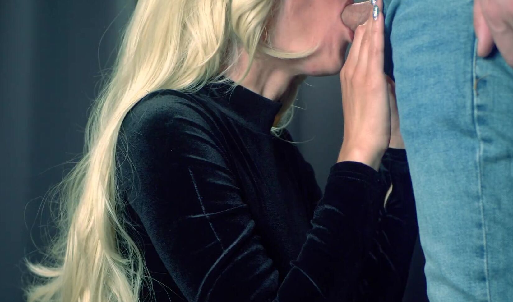 Erotic Art by Softapproach I love when he finishes on my pretty face, do you Amateur blonde MILF blowjob. Pornhub