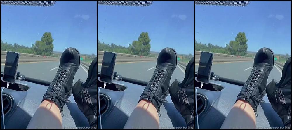 Mistress Kara Nicknamed Mistresskara Onlyfans Dirtyfeet Feet Womensfeet Footfetish Ilovefeet Feetlover Footlover Womenssocks Socklover B