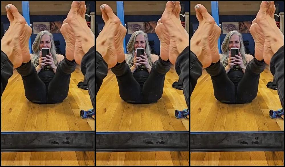 Flirtygirl370Z Nicknamed Flirtygirl370Z Onlyfans Happy Leap Year