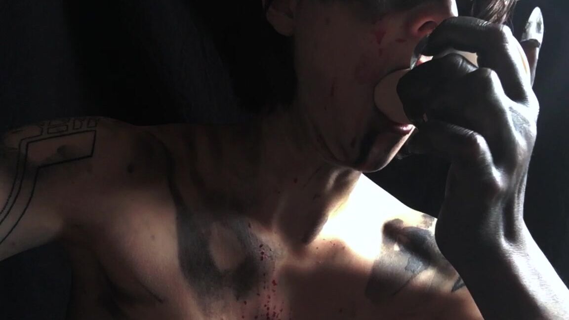 Toys, Dildo Fucking, Hitachi, Costume hannibaldamage demon got a hitachi and cell phone ManyVids