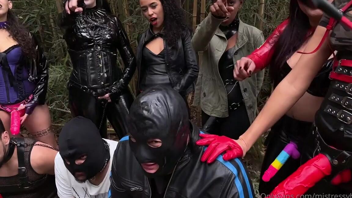 Mistress V Black Nicknamed Mistressvblack Onlyfans Coisas Que Acontecem Nos Meus Encontros Femdom O Prximo Est Chegando Voc Pode Participar