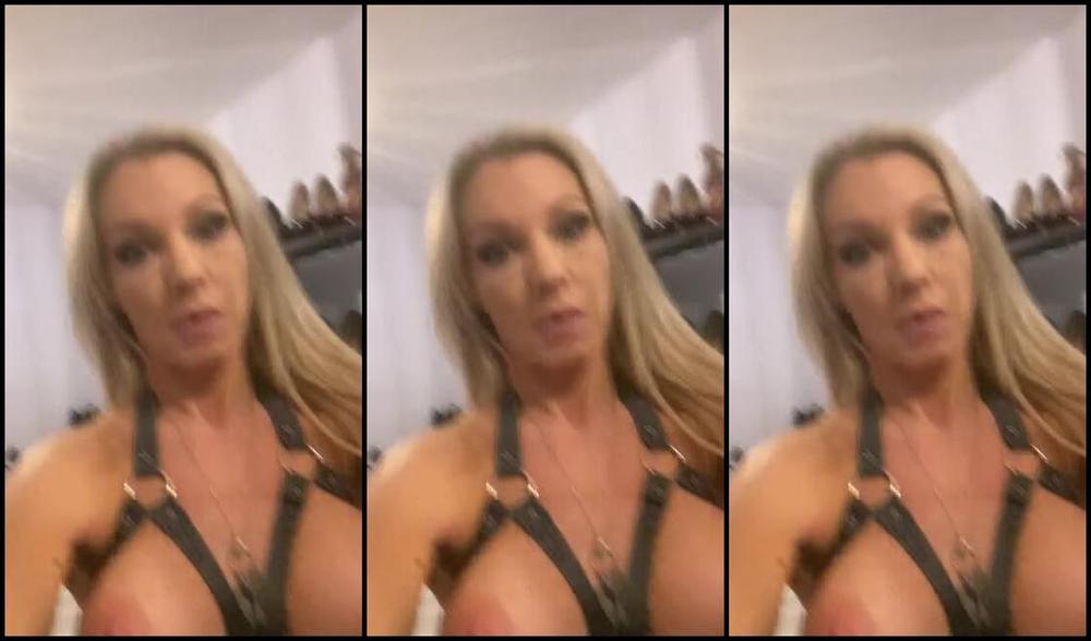 Ladydarkangeluk Onlyfans Woohoo Naughty Sexy Outfit