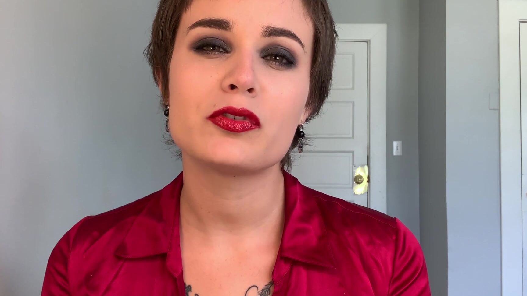 Nina Crowne - Becoming My Masturbation Slave ManyVids