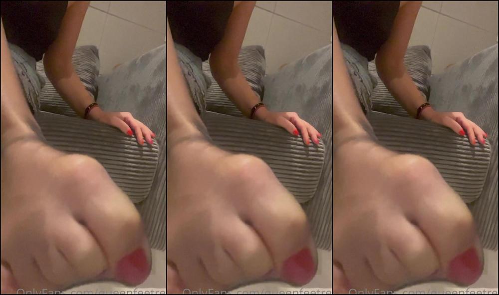 Queenfeetred Shining