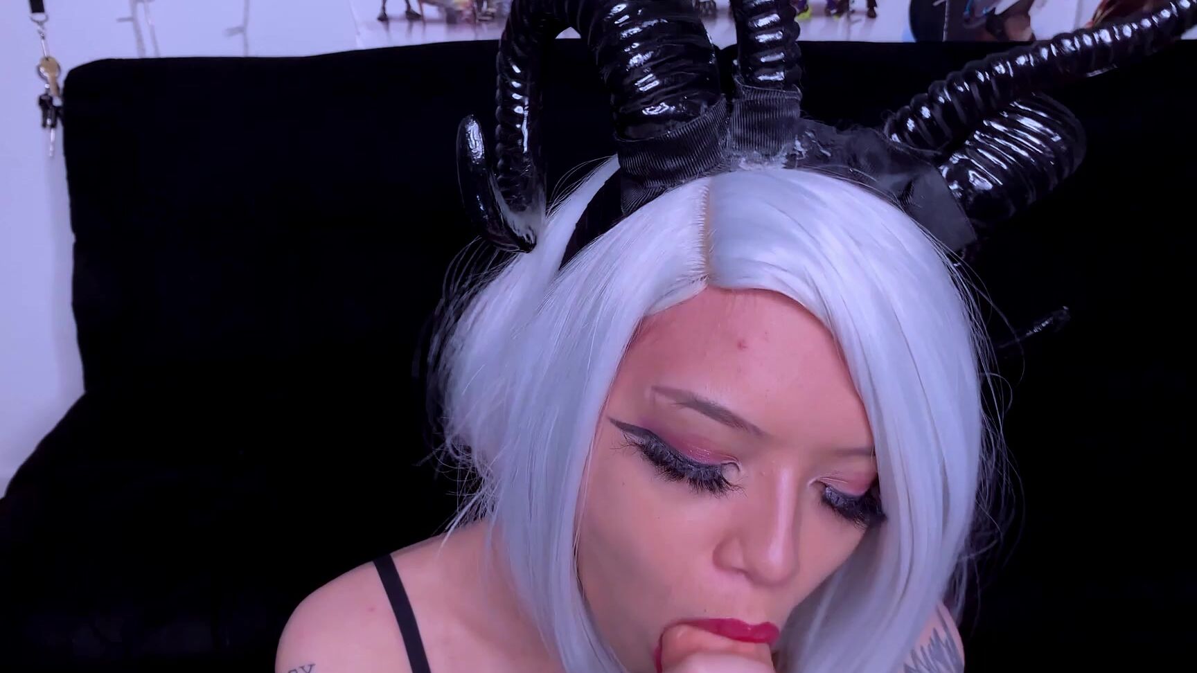 Aliens & Monsters, Asian, Cosplay, Cumshots, Wet & Messy korpsekitten succubus 2b craves your cum ManyVids