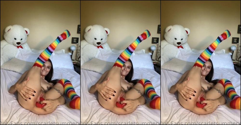 scarletsummerxx-09-07-2020-506834739-an-old-dp-show-y-all-know-i-love-double-penetration-hope-you-enjoy-this-as-muc