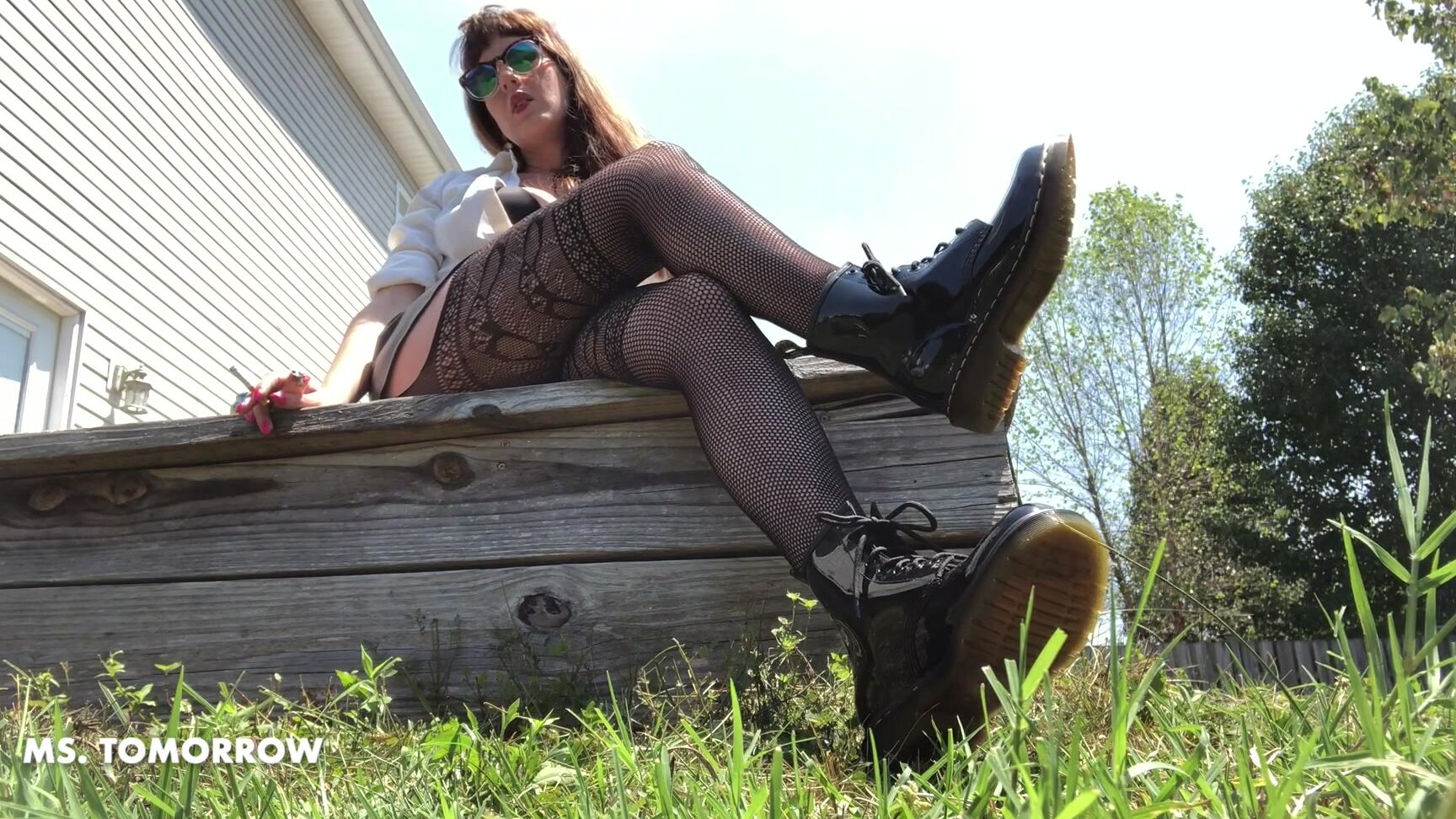 DommeTomorrow - Boots Ash Clips4Sale