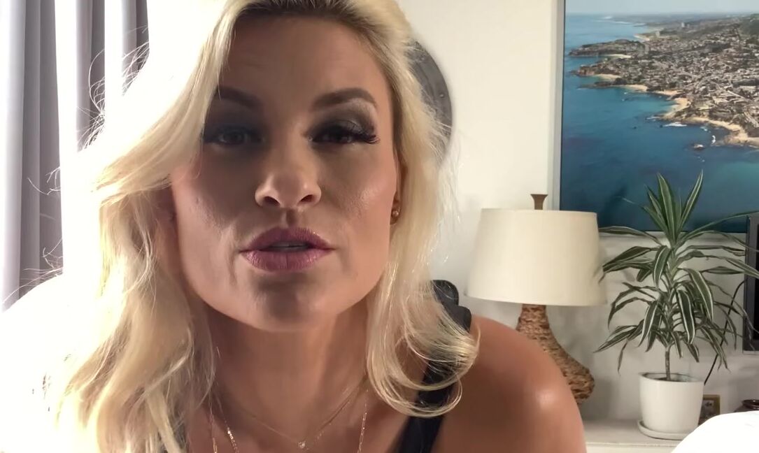 Goddess Sydney Thunder Nicknamed Goddesssydneythunder1 Onlyfans You Amp Your Lil One Dick Can T Resist How Hot I Am In This Barely There O