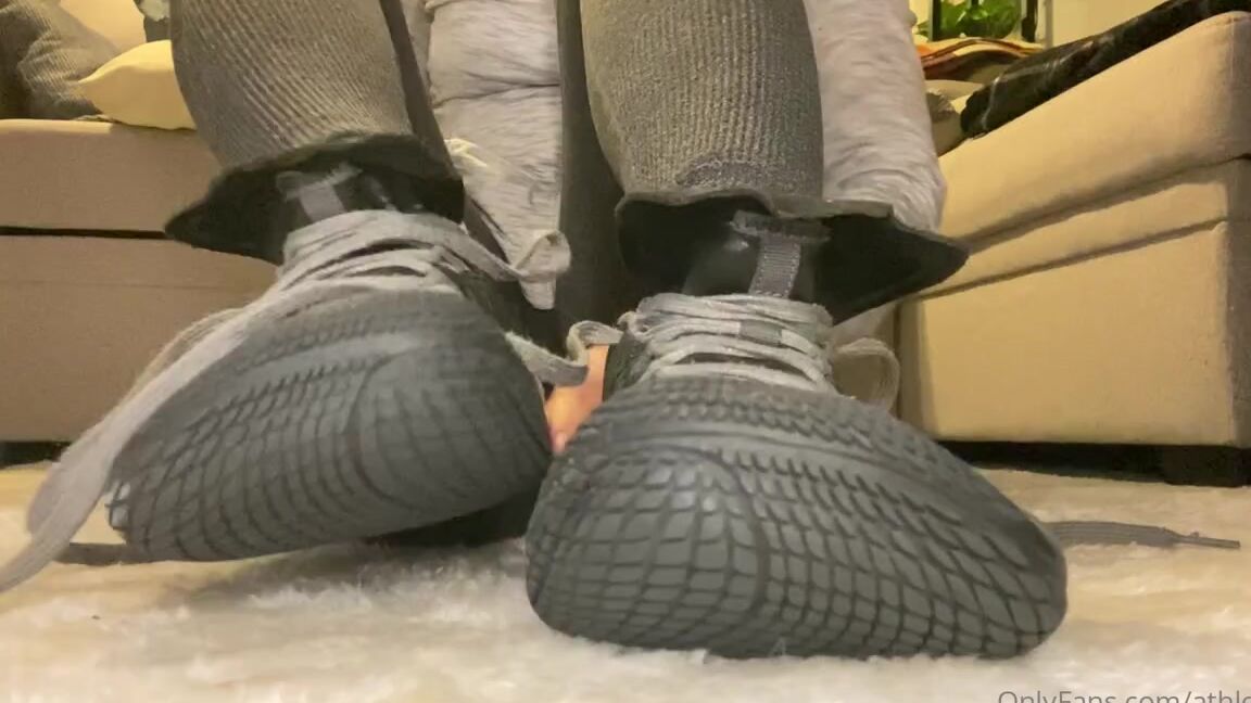 Athletoes Nicknamed Athletoes Onlyfans Fresh Out Of My Gym Shoes