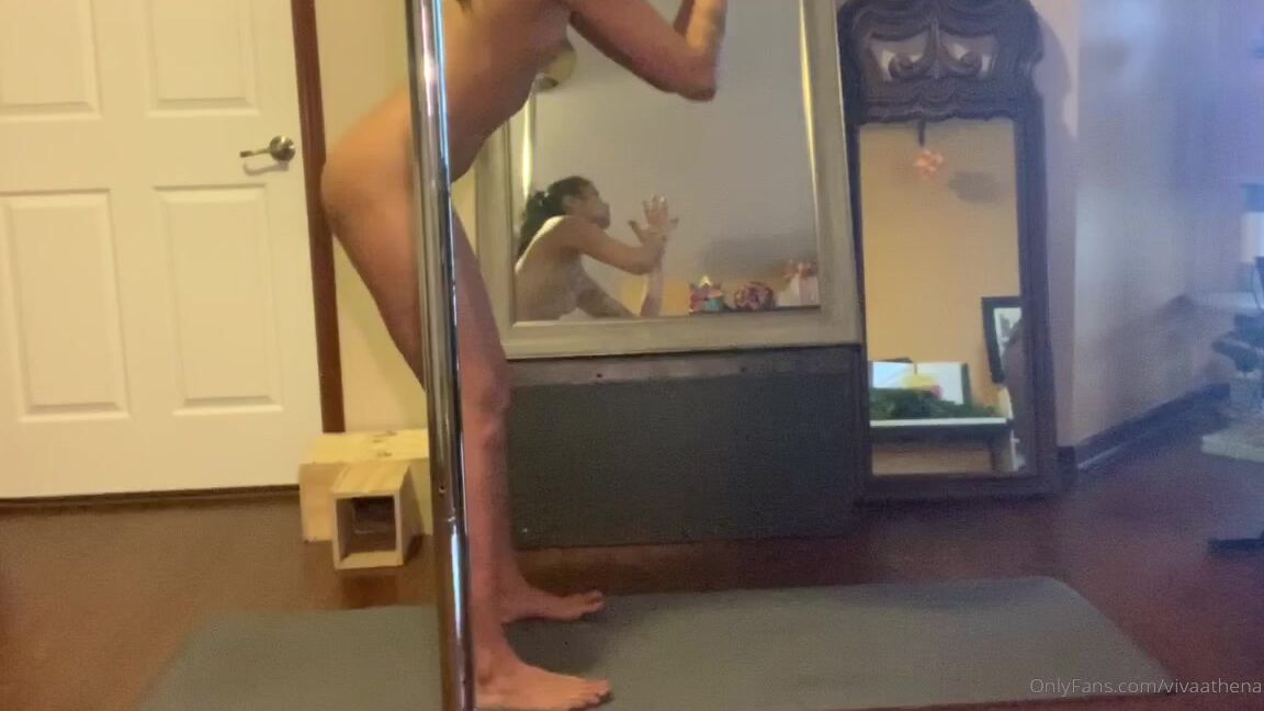 Vivaathena Yogalates With Athena