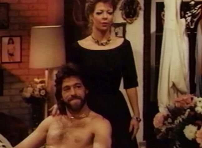 "Crystal Breeze, Dorothy Onan, Karen Summer, Francois Papillon, Nick Niter, Kristara Barrington, Beverly Bliss, Zebedy Colt, Dan T. Mann, Jay Serling, Shone Taylor" Classic Raffles International Ventures,VCA Pictures