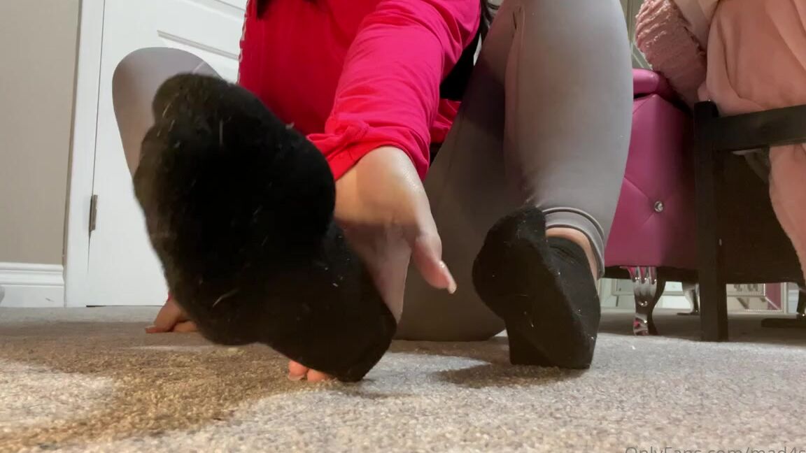 Goddess Mads Nicknamed Mad4Soles Onlyfans Sexy Sweaty Sock Removal As Promised