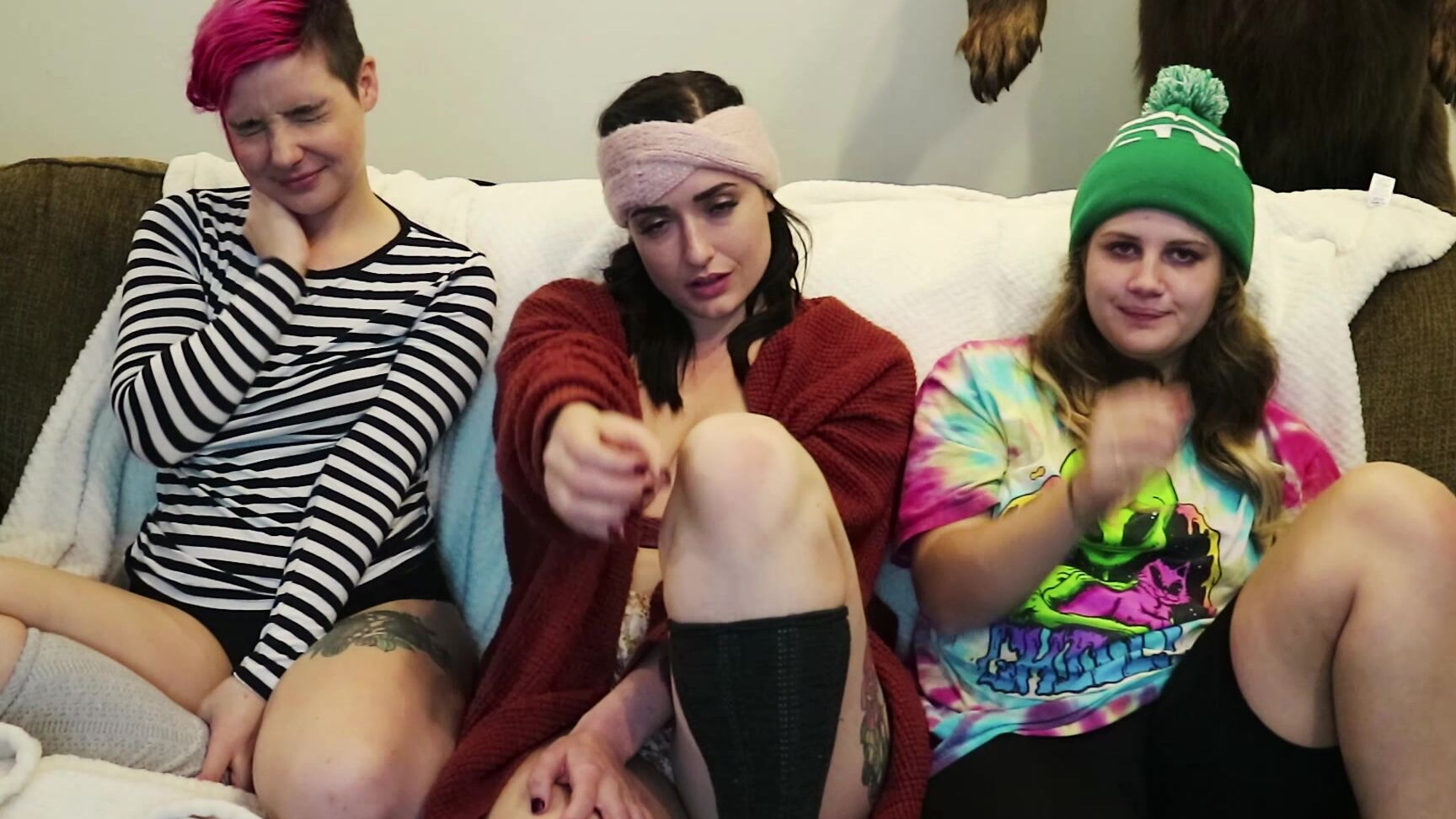 Jerk Off Instruction, Jerking Off, JOI, JOI Games, Smoking rowen oak 3 stoners girls joi with cum countdown ManyVids