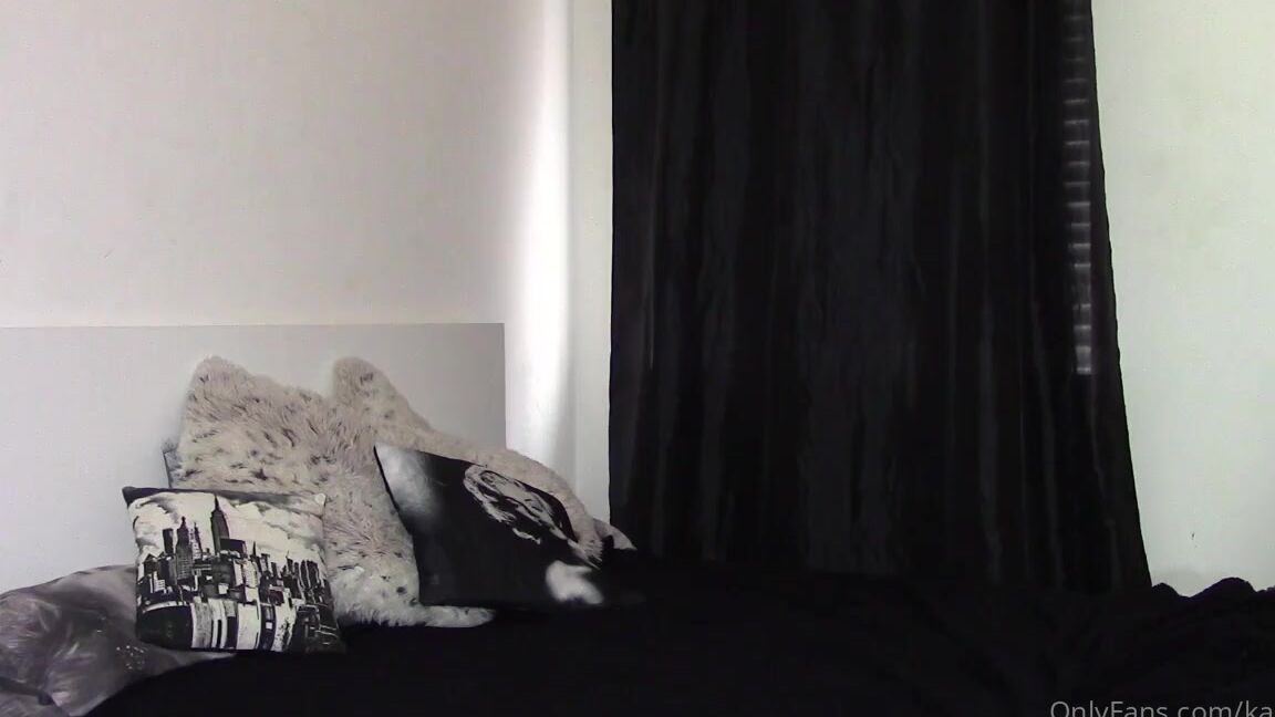 Kaz B Nicknamed Kazbxx Femdom 09 22 2020 Onlyfans Video Perverted Subby Has A Peg Fetish