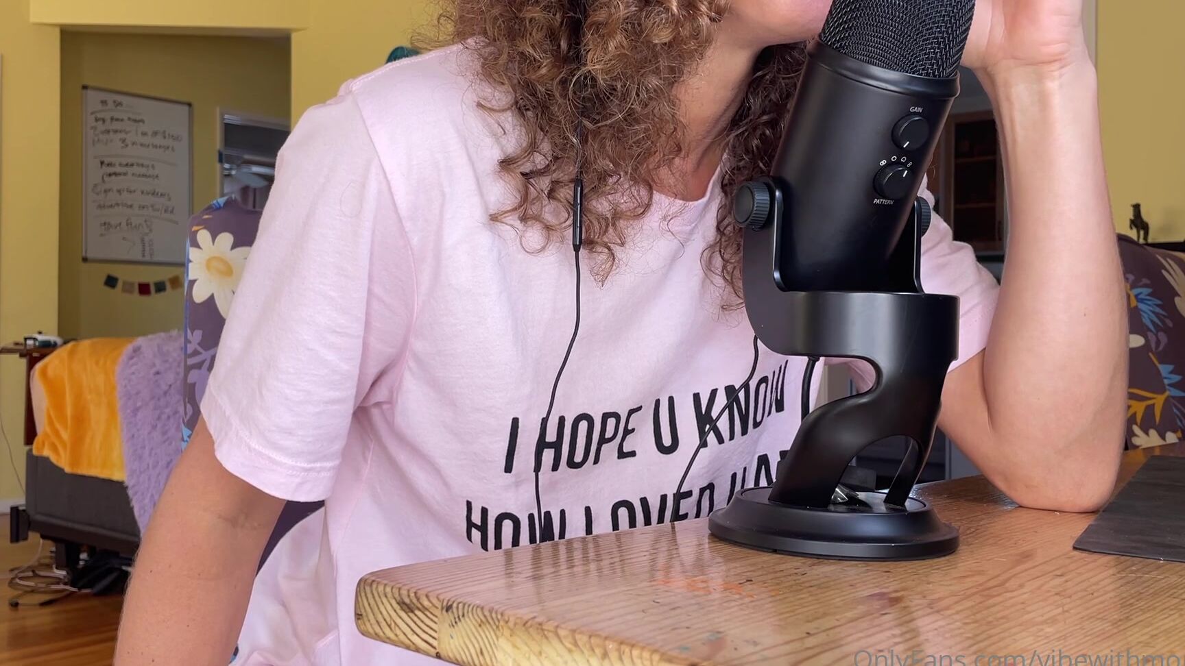 Vibewithmommy Asmr Role Play Wife Cheating Confession Here S A Live Tapping Of Me Doing My Very Firs