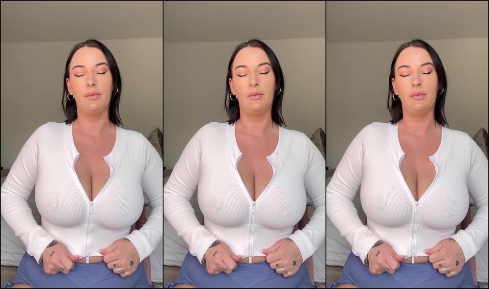 Sxphiemxi 3292370864 04 25 2024 Hey Guys How Do You Like My Gym Clothes Today