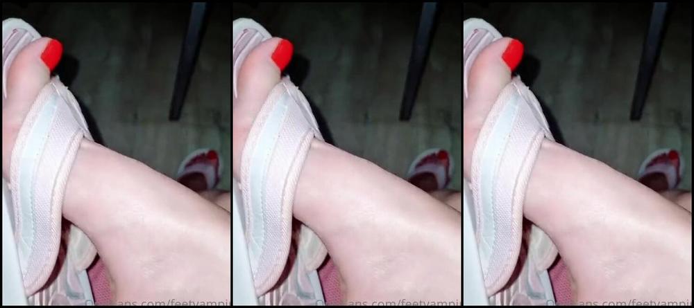 Feetvampire Nicknamed Feetvampire Onlyfans Video 845