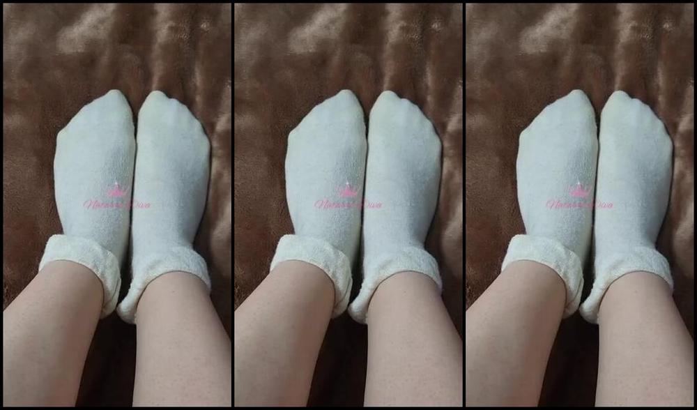 Naturaldiva Onlyfans Want To Buy A Pair Of My Used Smelly Socks Better Wait In Line