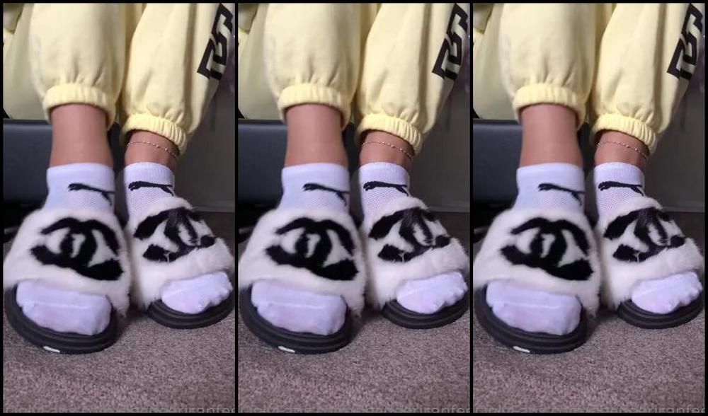 Deedeericanfeet Onlyfans Socks And Slides As Requested