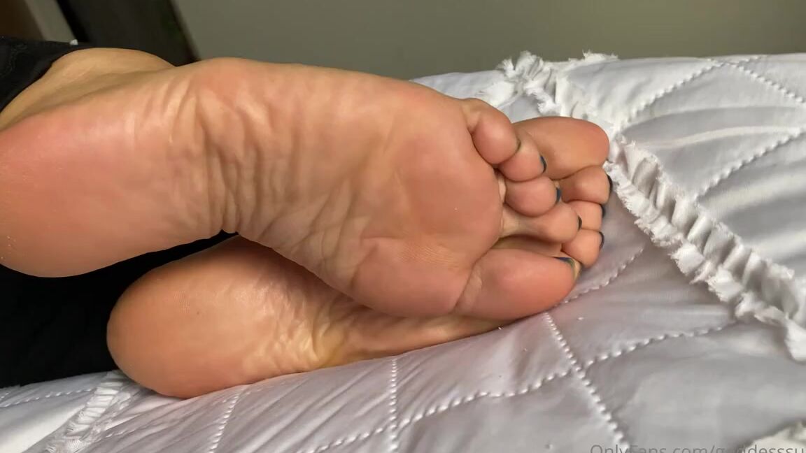 Goddesssuzie26 Onlyfans You Re So Deeply Involved Hooked Obsessed Nothing Can Stop You From Returning Regularly To Get 4