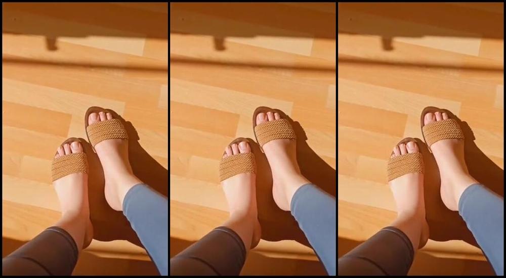 Mistresselif Onlyfans Hizmeti Gel Buraya Tabanimi Yala Dilinle Salyanla Yumuat Sonra Dilerinle Ayaklarm Trple