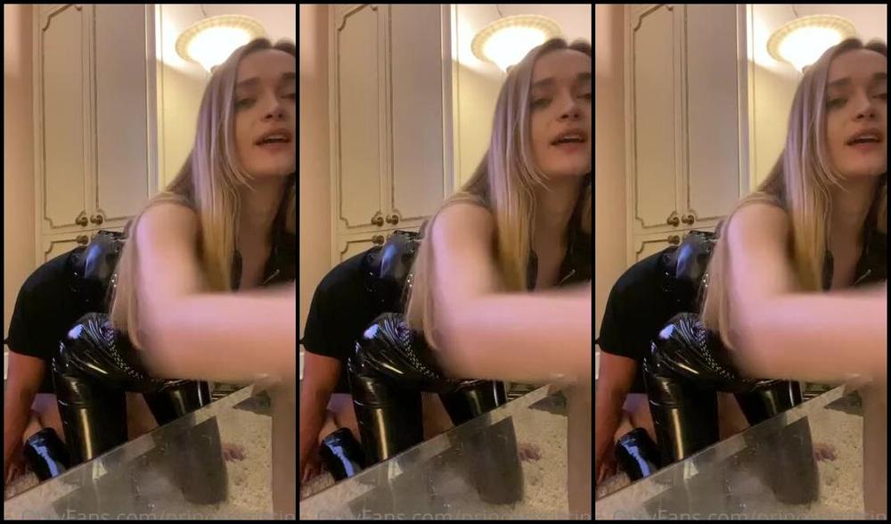 Princes Kristina Nicknamed Princeskristina Onlyfans Dirty Ass Sniffer Learns How To Clean Shoes For Daddy