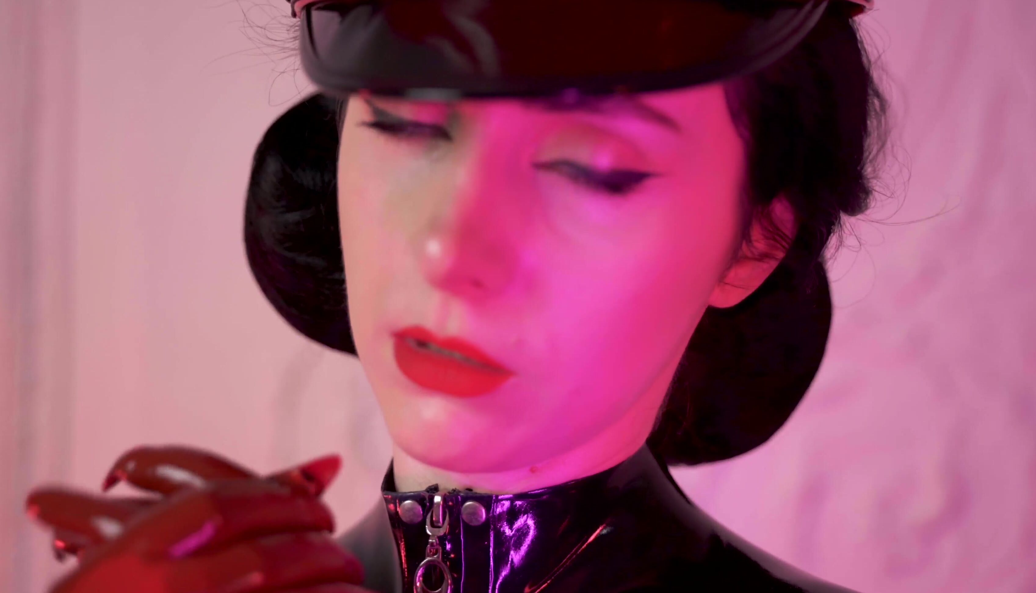 ASMR, Latex, Liquid Latex, Mistress, Sweat Fetish sweet-latex-mistress-sweat ManyVids