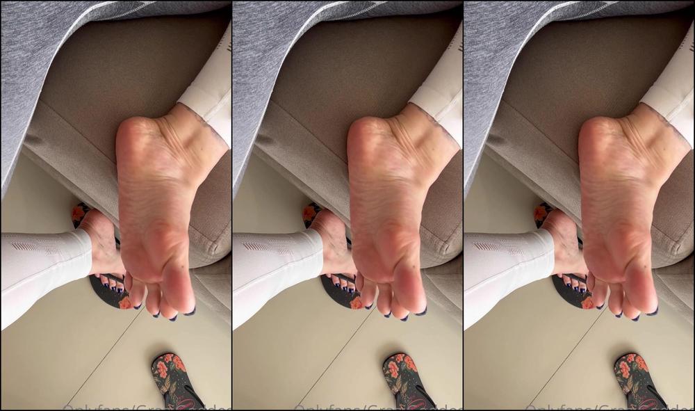 Grazigoddess 2856925725 08 14 2023 I Want You To Suck My Feet Before And After The Gym Quero Chupadas Nos P S