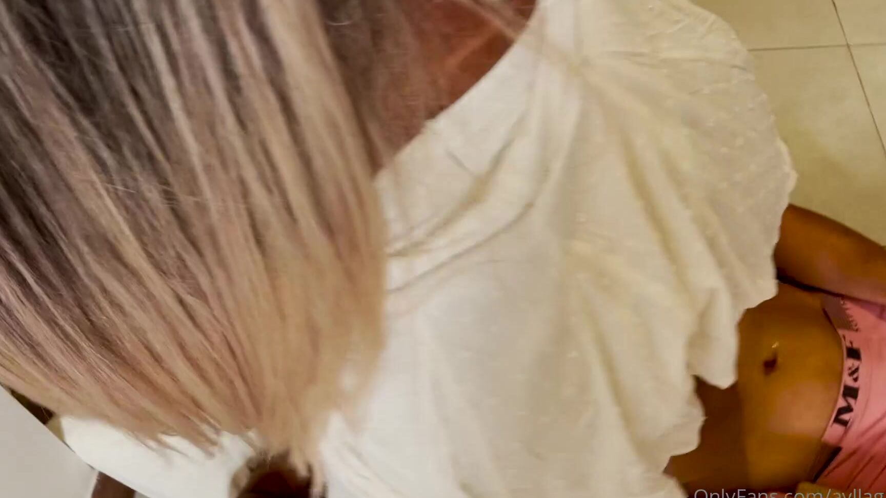 ayllagatina-08-11-2021-2268332458-during-an-uber-trip-i-noticed-a-good-smelling-and-beautiful-driver-so-i-decided-i-wanted-t