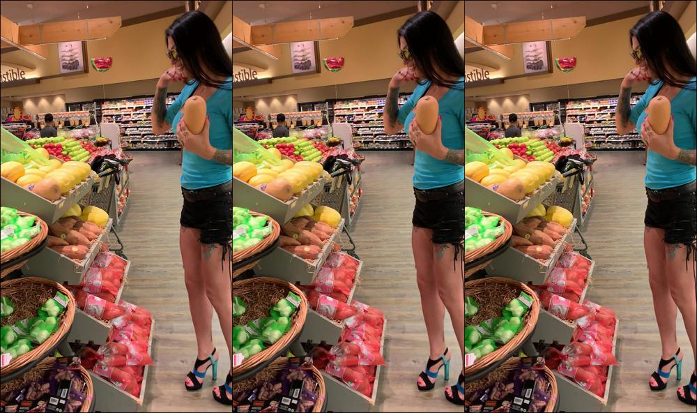 mistress damazonia shopping for an interesting session i m shooting Onlyfans