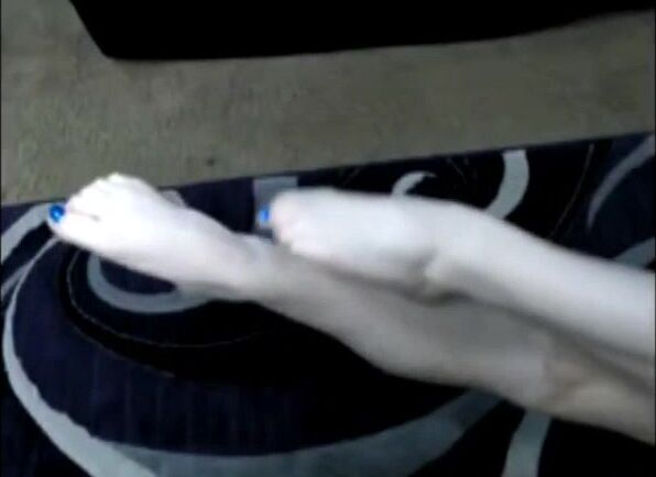 Oliviavadajames Legs And Feet