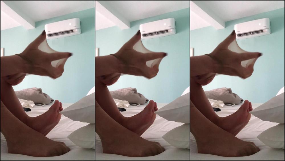 Bootyful Nylon Queen Happy New Year Everyone From Me And My Sweat