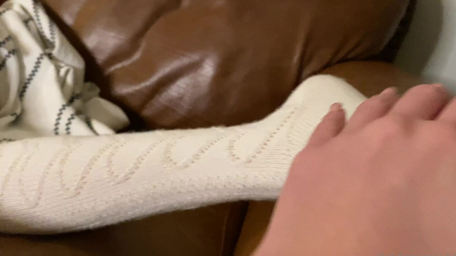 Oh Girl My Friend Touched Me When I Was Sleeping And Make A Video