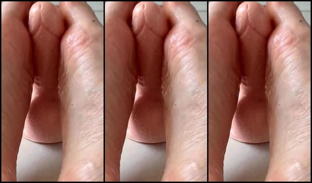 Erisfeet 05 18 2024 Onlyfans Video Fetish Asmr Ti Piace Questo Genere Di Video Ne Vorresti Altri