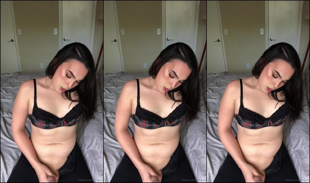 Callmekaseykei Feeling So Much B