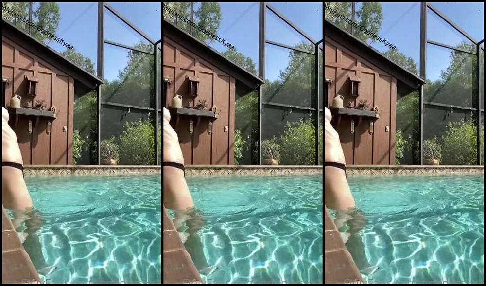 Goddess Kyaa Nicknamed Goddesskyaa Onlyfans Smoking Swimming In The Afternoon Sun My Life Is Now Officially A Vacation