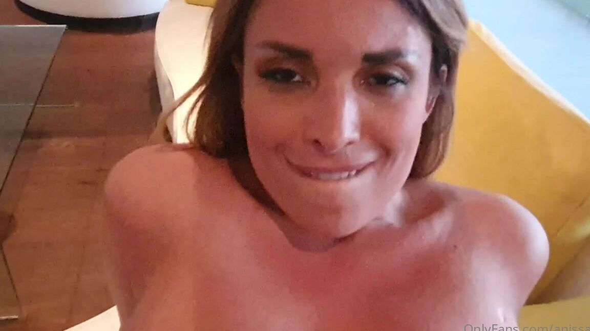 anissakate-01-09-2020-813291561-new-homemade-bg-video-vacation-in-corsica-..-enjoy-guys