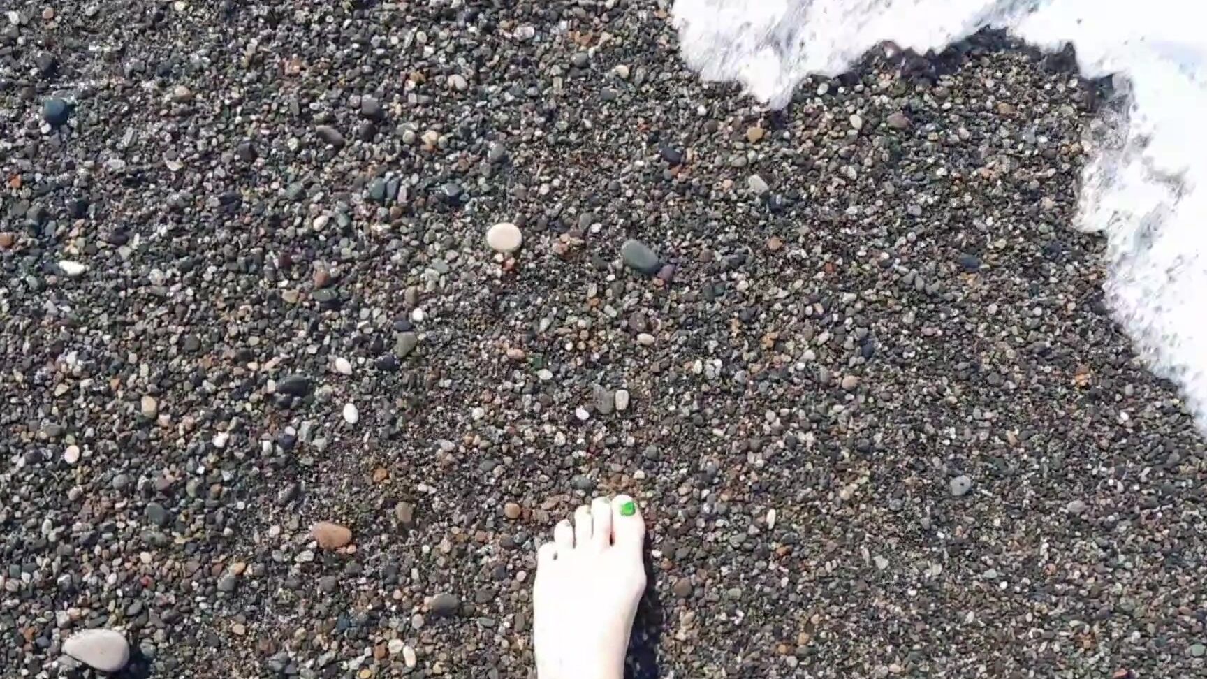 Dominatrix Nika Beautiful legs and feet of Dominatrix Nika are enjoying the sea. Enjoy and you! Pornhub