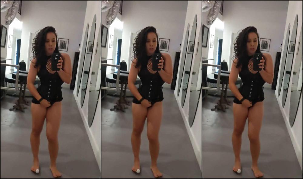 Mistress Anli And A Little Smelly Session Chat