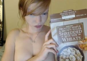 Jaimee Fae Ass Teasing And Pussy Play Pt