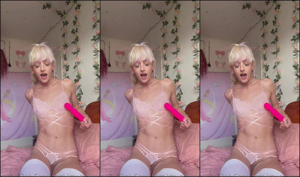 Muasshole I Put My Vibrating Wand On My Incredibly Sensitive Nipples And Oh Wow Did I Get A Shock